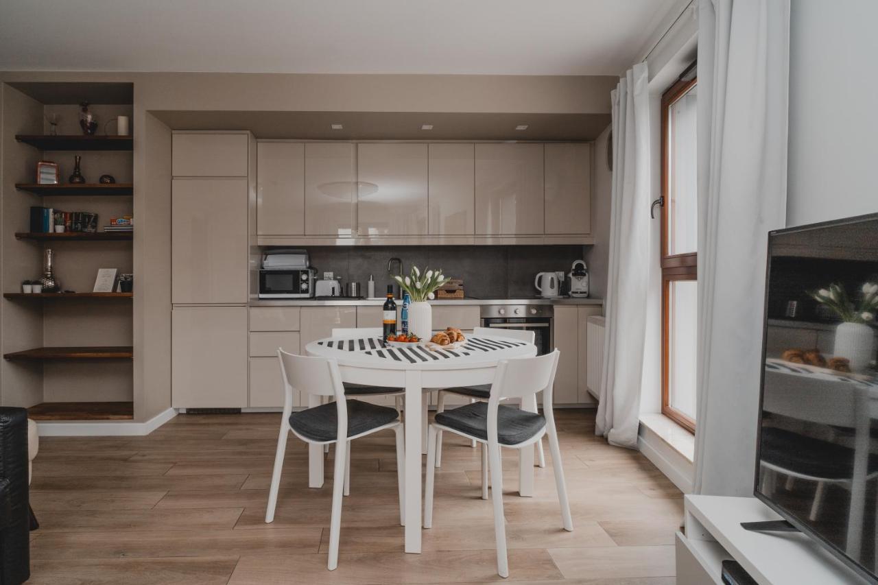Apartment Totu Waterlane Island